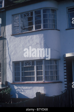 Le nord de Londres Hampstead UK 1930 Maison mitoyenne avec Crittall windows ensoleillée de métal Banque D'Images