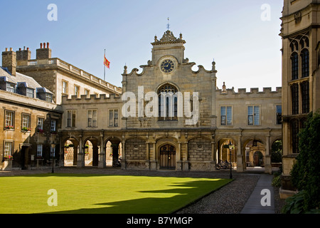 Peterhouse College, chapelle de Cambridge et Old court, le plus ancien collège universitaire de Cambridge. Banque D'Images