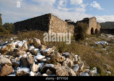 Village mauresque ruiné l'Atzuvieta en hiver, Vall d'Alcala, Marina Alta, Province d'Alicante, Espagne Banque D'Images