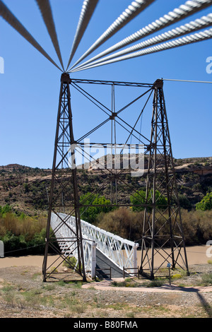 Dewey pont suspendu, construit en 1916, est le plus long pont suspendu de l'Utah Banque D'Images