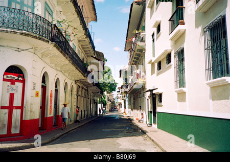 Une scène de rue à l'une des zones les plus pauvres de la ville de Panama, Panama Banque D'Images