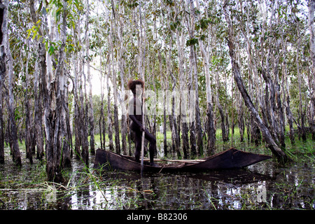 Canoës 10 Année : 2006 - Australie Jamie Gulpilil Directeur : Rolf de Heer Banque D'Images