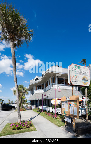 L'Hurricane Bar et Restaurant sur Chemin du Golfe, passer un auvent, St Pete Beach, la Côte du Golfe, Florida, USA Banque D'Images