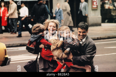 Un beau jour Année : 1996 USA George Clooney, Michelle Pfeiffer, Alex D. Linz, Mae Whitman Réalisateur : Michael Hoffman Banque D'Images