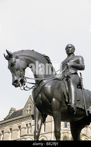 Wolverhampton, statue équestre de Prince Albert, le Prince Consort. Banque D'Images