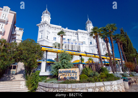 Architecture extérieure de l'amiral Casino à Opatija Croatie Banque D'Images