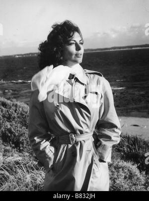 Ava Gardner sur la plage Année : 1959 USA Réalisation : Stanley Kramer Banque D'Images