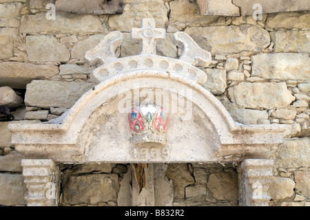 Détail de l'intérieur autel décoration des Agios Nicolas (Alasa) Église en zone inondée près de Kouris Dam le sud de Chypre Banque D'Images