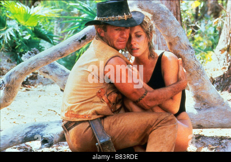 Crocodile Dundee Année : 1986 - L'Australie Réalisateur : Peter Faiman Linda Kozlowski , Paul Hogan Banque D'Images