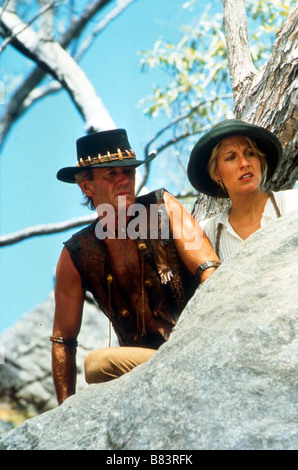 Crocodile Dundee Année : 1986 - L'Australie Réalisateur : Peter Faiman Linda Kozlowski , Paul Hogan Banque D'Images