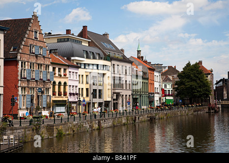 Maisons et boutiques sur la rivière/Gand Belgique Banque D'Images