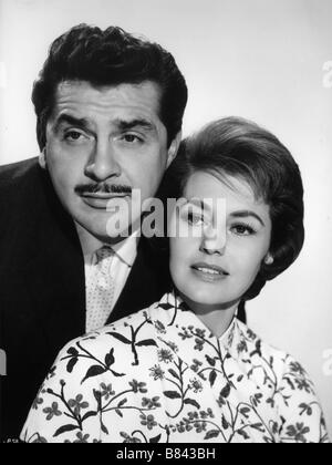 Cinq heures d'Or Golden cinq heures Année : 1961 - talie / UK Cyd Charisse, Ernie Kovacs Réalisateur : Mario Zampi Banque D'Images