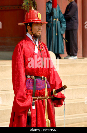 Membre de la Garde impériale coréenne au Palais Gyeongbokgung à Séoul, en Corée du Sud Banque D'Images