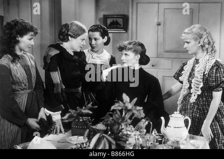 Peu de femmes Année : 1933 USA Frances Dee, Edna May Oliver, Jean Parker, Katharine Hepburn, Joan Bennett Directeur : George Cukor Banque D'Images
