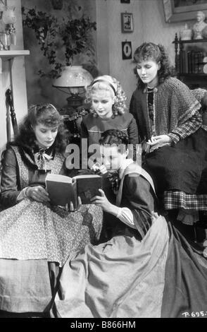 Peu de femmes Année : 1933 USA Frances Dee, Jean Parker, Katharine Hepburn, Joan Bennett Directeur : George Cukor Banque D'Images