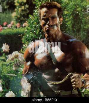 Année : 1985 - Commando USA Arnold Schwarzenegger Réalisateur : Mark Lester L. Banque D'Images