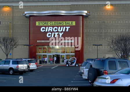 L'un des 567 magasins que les États-Unis deuxième plus grand détaillant d'électronique Circuit City ferme ses portes en 2009. Banque D'Images