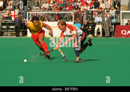 Joueurs de hockey à la compétition de l'Euro 2007 Nations Unies à Manchester uk. Nederlands / Espagne Banque D'Images