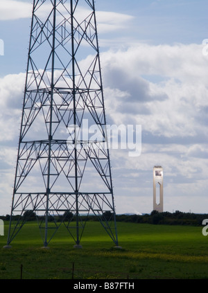 Projet de centrale électrique solaire Abengoa, près de Séville. L'Espagne. Banque D'Images