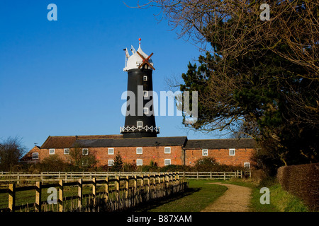 Moulin à vapeur Skidby qui navigue moins Banque D'Images