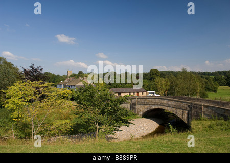 Bolton par Bowland dans la vallée de Ribble Lancashire dans le nord-ouest de l'Angleterre Banque D'Images