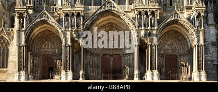 CHARTRES PORTAIL SUD DE LA CATHÉDRALE Notre-dame Banque D'Images