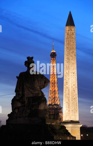 PARIS PLACE DE LA CONCORDE DE NUIT Banque D'Images