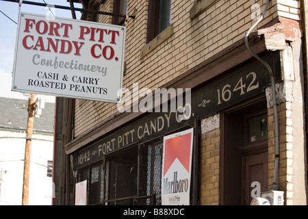 Fort Pitt Candy Co. store front, Penn Aveune, Pittsburgh Banque D'Images