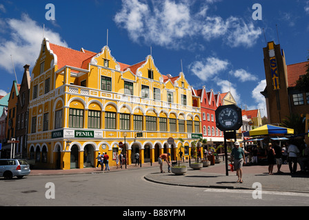 Le Penha et Fils est le plus ancien bâtiment de Willemstad, Curaçao, Antilles néerlandaises (Îles ABC). Banque D'Images