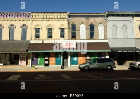 Fermé 88 100 Superstore magasin de rabais à Ionia Michigan USA Banque D'Images