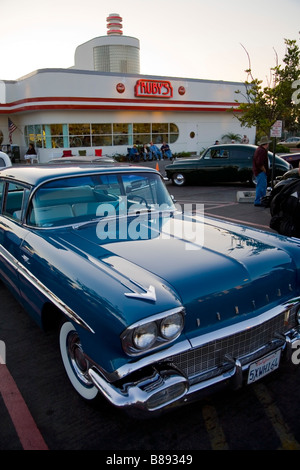 Car show dans le stationnement de Ruby's Restaurant Redondo Beach Los Angeles County California USA Banque D'Images