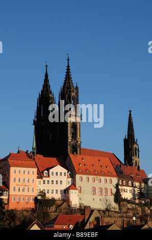 Les clochers de la cathédrale de Meissen et château Albrechtsburg vue ville Banque D'Images
