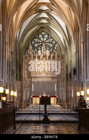 L'autel, les stalles et plafond voûté dans la cathédrale de Bristol, Bristol, Royaume-Uni Banque D'Images