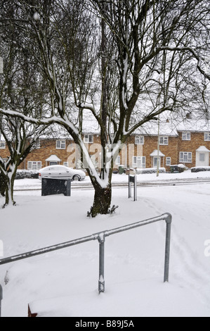 Hemel Hempstead suburb couvert de neige de l'hiver 2009 UK Banque D'Images