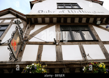 Le duc de Wellington pub dans Bugle Street Southampton Hampshire Angleterre Banque D'Images