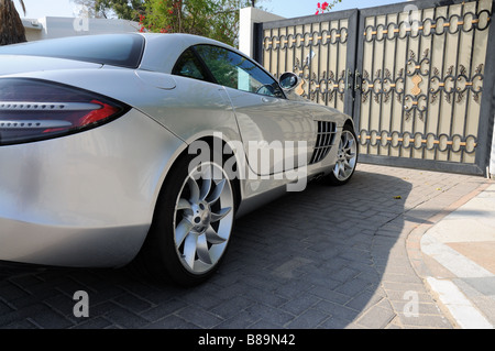Voiture de sport de luxe Mercedes Benz SLR McLaren à Dubaï Banque D'Images