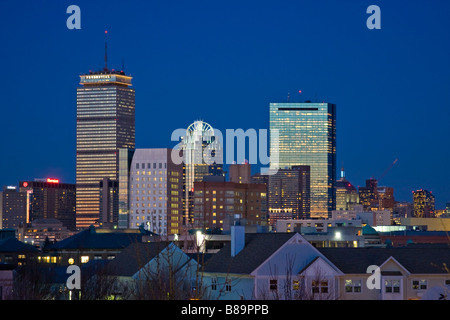 Boston, Massachusetts skyline at Dusk. Banque D'Images