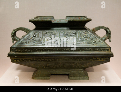 Récipient rituel en bronze - Chine, dynastie Zhou de l'est 8ème siècle B.C. Banque D'Images