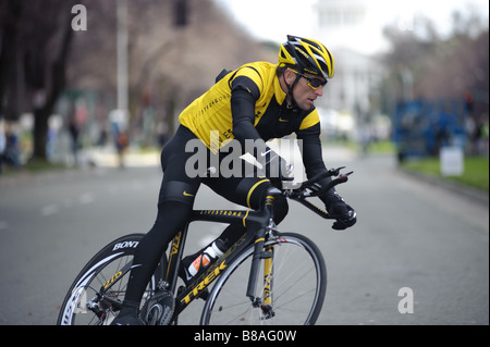 SACRAMENTO CA 14 février 2009 Lance Armstrong la préparation de l'AMGEN Tour in Sacramento CA Banque D'Images