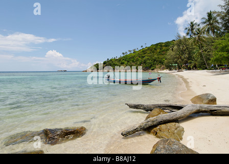 Haad Khom cove également connu sous le nom de Coconut Beach Koh & island Thaïlande Banque D'Images