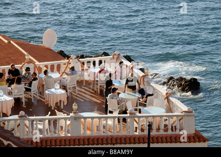 Bar restaurant à Puerto Santiago, à proximité de Los Gigantes Tenerife sud Banque D'Images