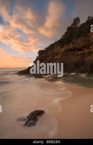 Paradise Beach au lever du soleil, Parc Naturel d'Arrábida, Portugal Banque D'Images