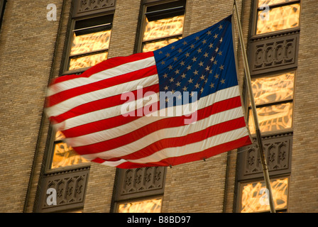 Drapeau américain à New York City Banque D'Images