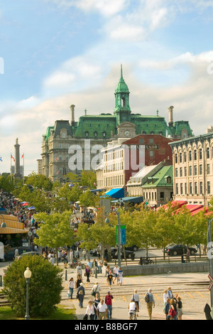 Sommaire La Place Jacques-Cartier, Vieux Montréal, Québec Banque D'Images