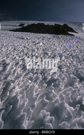 Penitientes sur glacier sur Mt Huayna Potosi, Bolivie, la Cordillère Real Banque D'Images