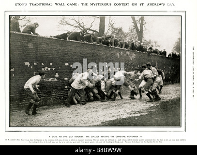 Eton Wall Game 1906 Photo de l'action dans le jeu mystérieux entre le collège et à l'école publique Oppidans Banque D'Images