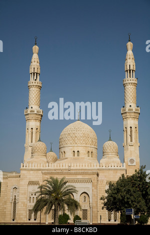 Émirats Arabes Unis, Dubai, la Mosquée de Jumeirah, la seule mosquée qui non-musulmans sont autorisés à visiter Banque D'Images
