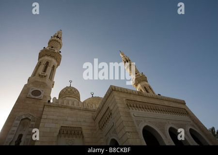 Émirats Arabes Unis, Dubai, la Mosquée de Jumeirah, la seule mosquée qui non-musulmans sont autorisés à visiter. Banque D'Images