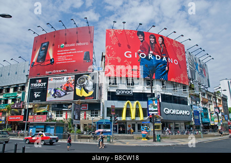 Jalan Bukit Bintang Plaza Route Promenade de Bintang Kuala Lumpur Malaisie signe Giordano Banque D'Images