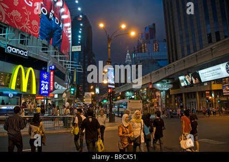 Bukit Bintang Plaza de nuit Kuala Lumpur, en Malaisie Banque D'Images